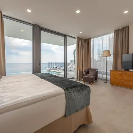 Alluring 5 Bedrooms Evening Star Private Infinity Pool With Stunning Views Villa Rogoznica