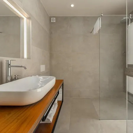 Vila Alluring 5 Bedrooms Evening Star Rogoznica (Sibenik-Knin)