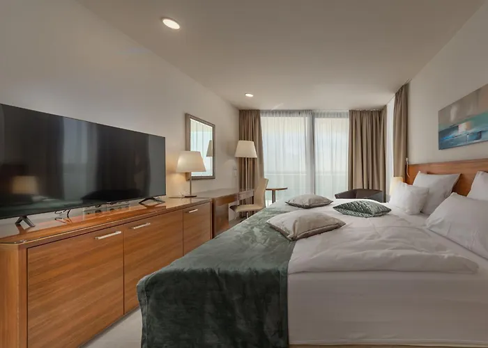 Villa Alluring 5 Bedrooms Evening Star *